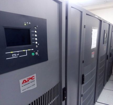 Uji UPS Sistem Tenaga yang Tidak Terputus untuk Sirkuit Arus Terbatas